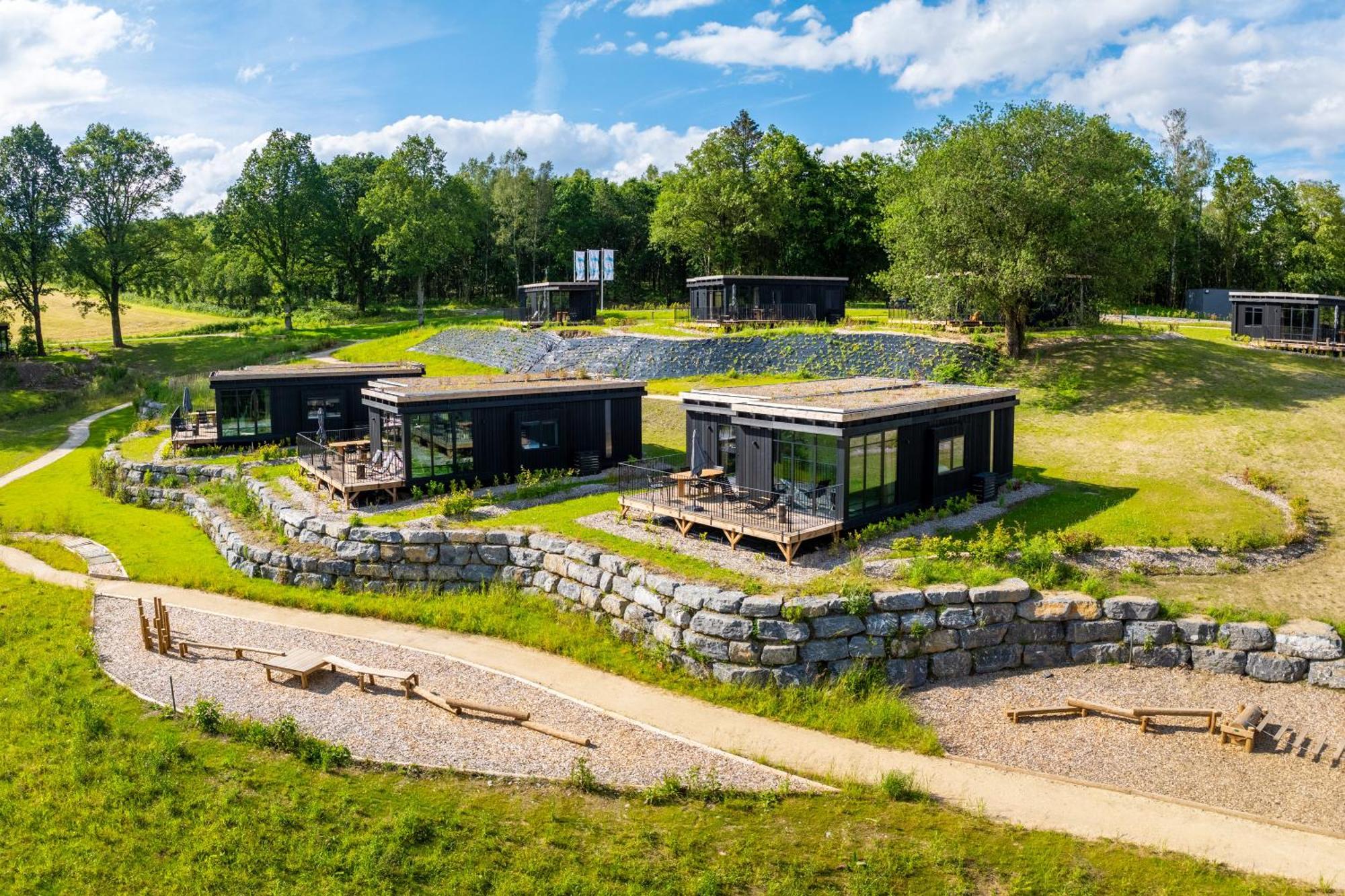 Hillview Resort Grandvoir Нёфшато Экстерьер фото
